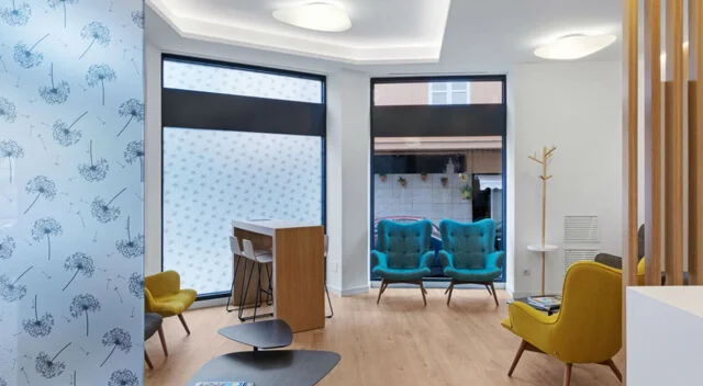 4503clinica-dental-delgado-mallorca-fondo.webp