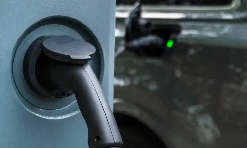 59223instalacion-puntos-recarga-coche-electrico-en-alicante.webp